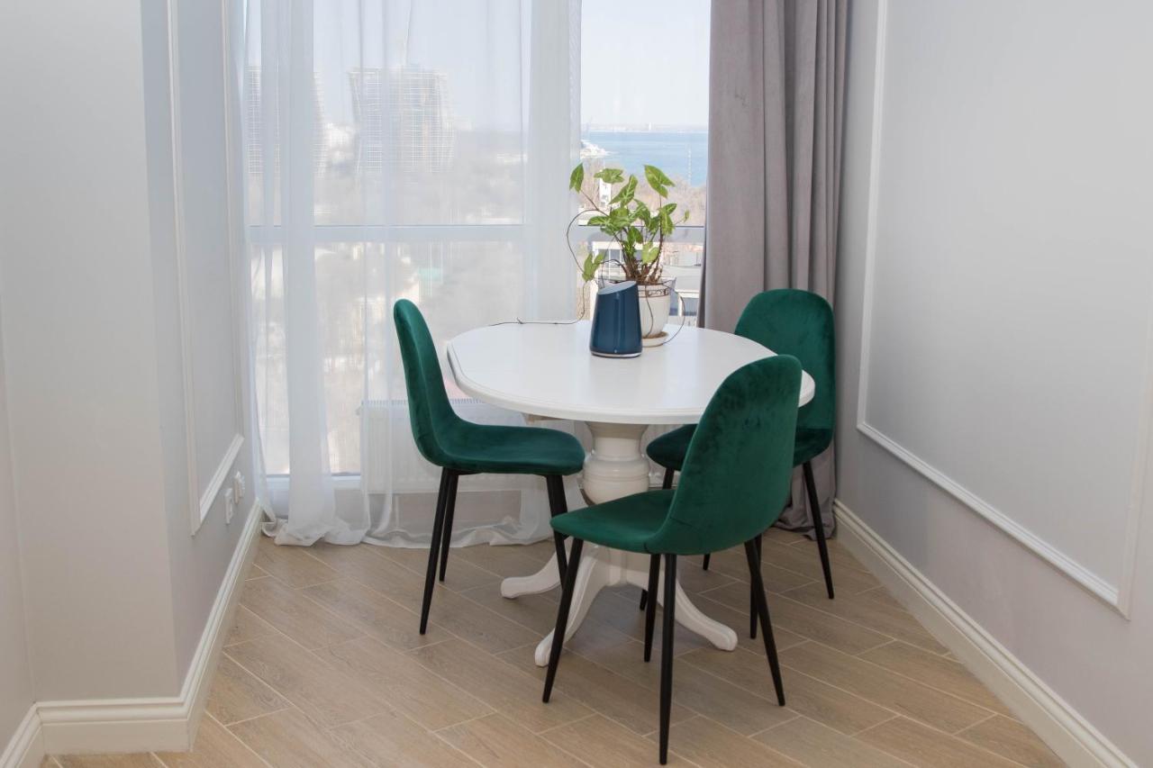 Apart Hotel Greenwood Near Sea Odessa Luaran gambar